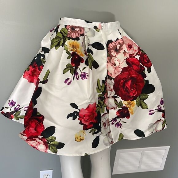 Sequin Heart Two Piece Prom Dress NEW - Picture 5 of 5